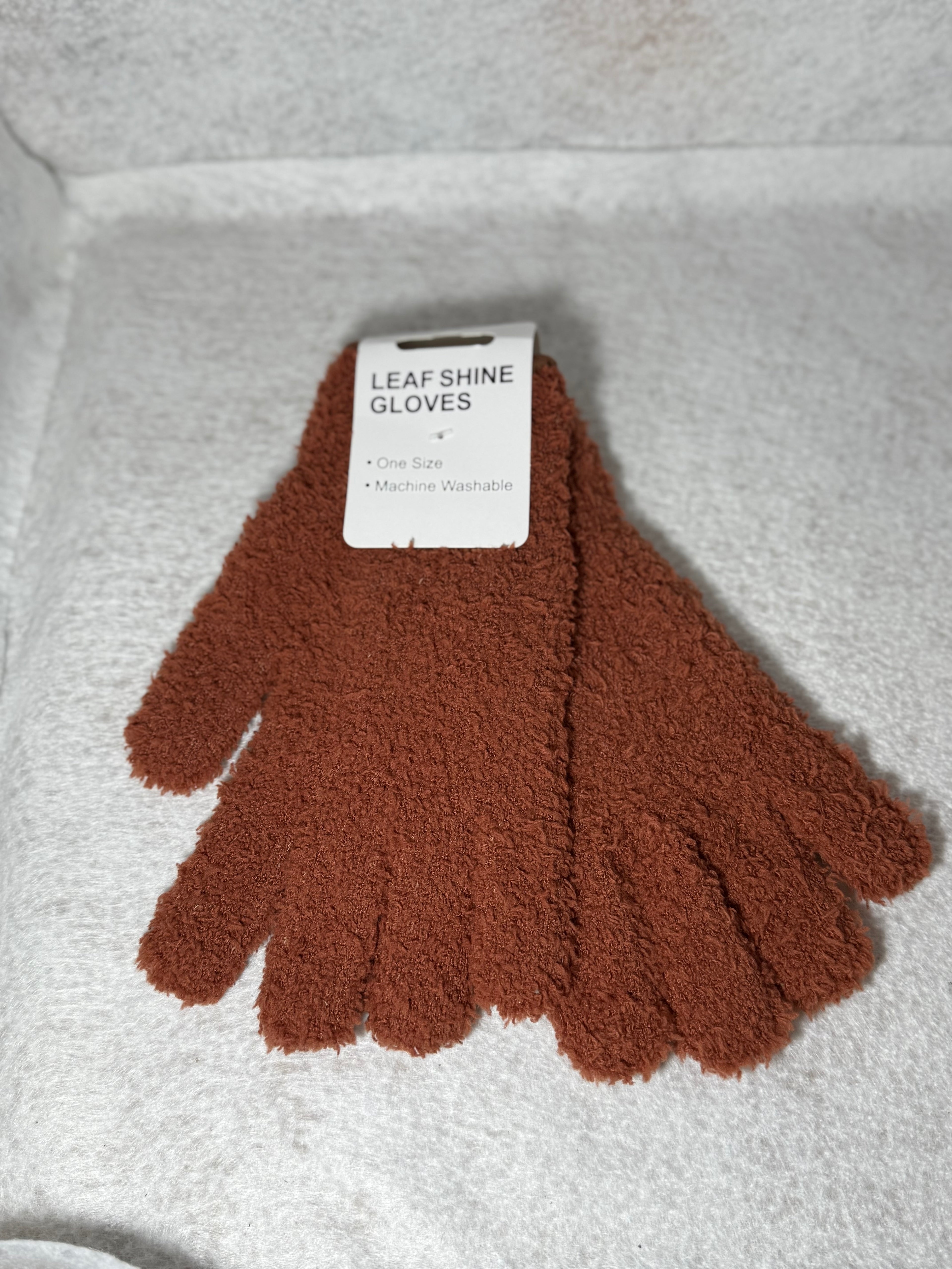 Leaf Cleaning Gloves image 3