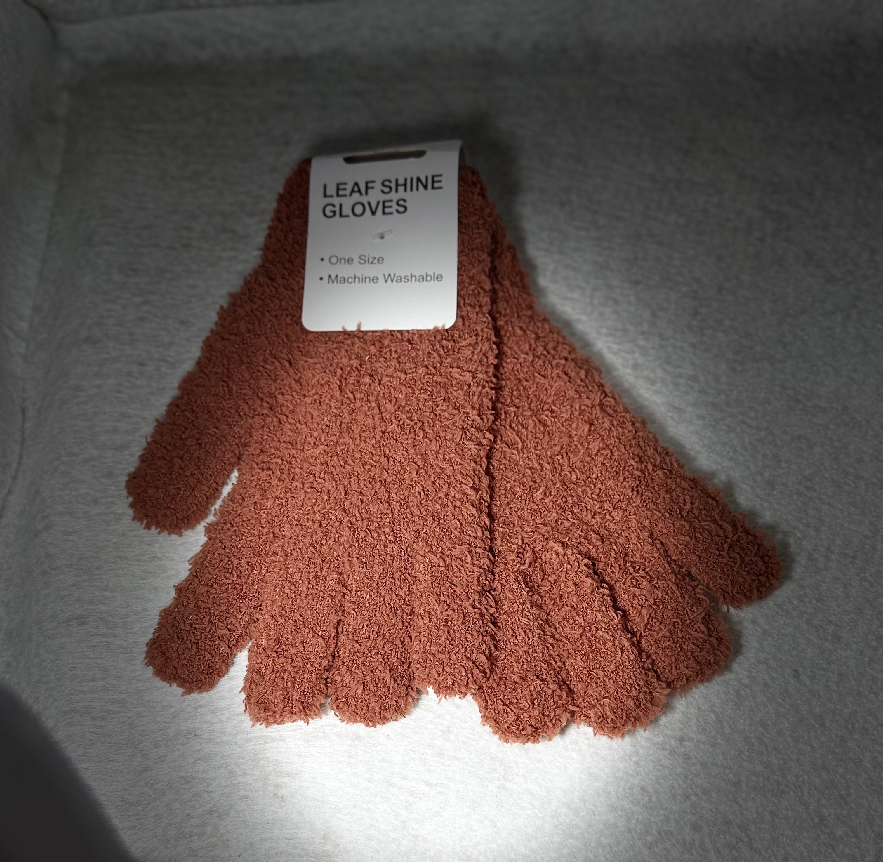 Leaf Cleaning Gloves image 0